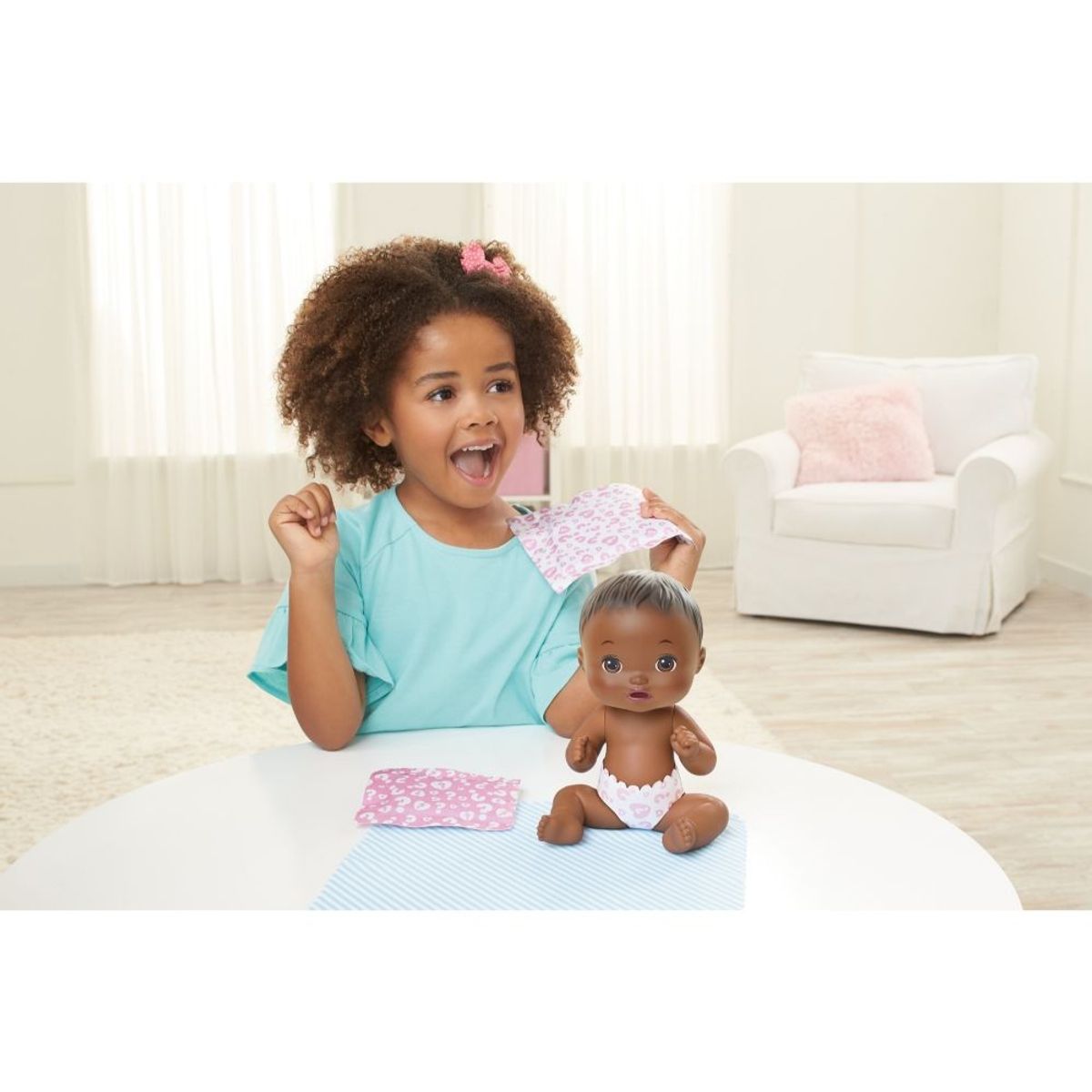 wonder nursery bebita sorpresas mágicas
